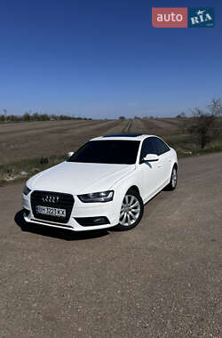 Седан Audi A4 2014 в Одессе