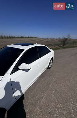 Седан Audi A4 2014 в 