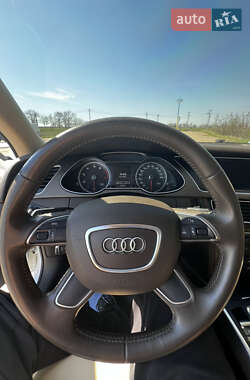 Седан Audi A4 2014 в 
