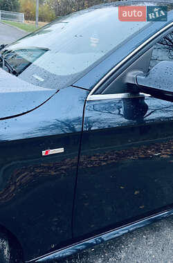 Седан Audi A4 2014 в 