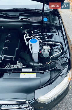 Седан Audi A4 2014 в 