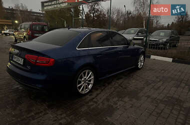 Седан Audi A4 2014 в 