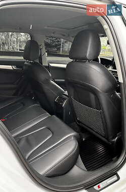 Седан Audi A4 2013 в 