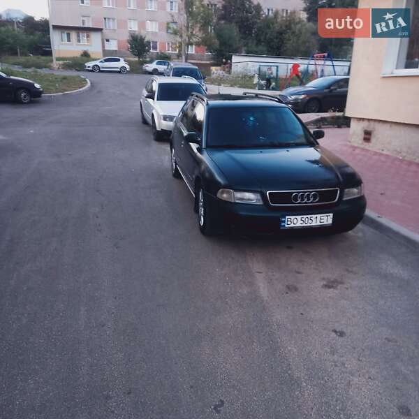 Универсал Audi A4 1996 в Тернополе