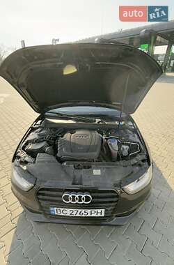 Универсал Audi A4 2012 в 