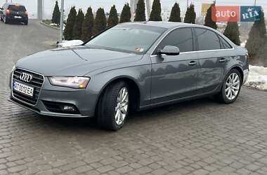Седан Audi A4 2012 в 