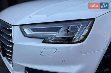 Седан Audi A4 2015 в 