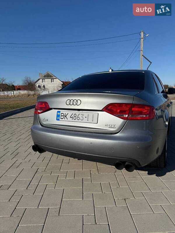 Седан Audi A4 2008 в Ровно