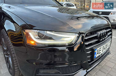 Седан Audi A4 2015 в 