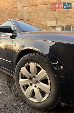 Седан Audi A4 2005 в 