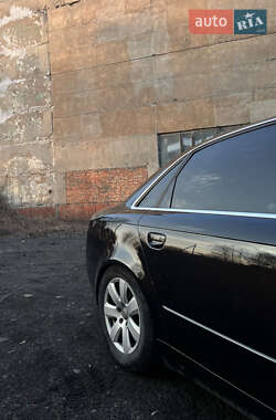 Седан Audi A4 2004 в Луцке