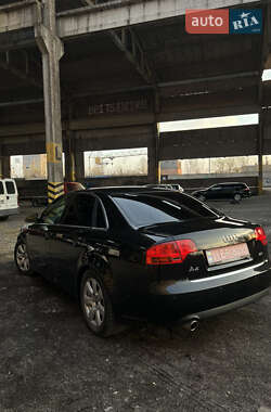 Седан Audi A4 2004 в Луцке