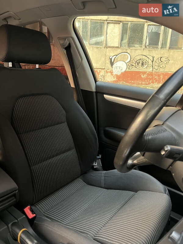 Седан Audi A4 2005 в Луцке фото 28 Седан Audi A4 2005 в Луцке