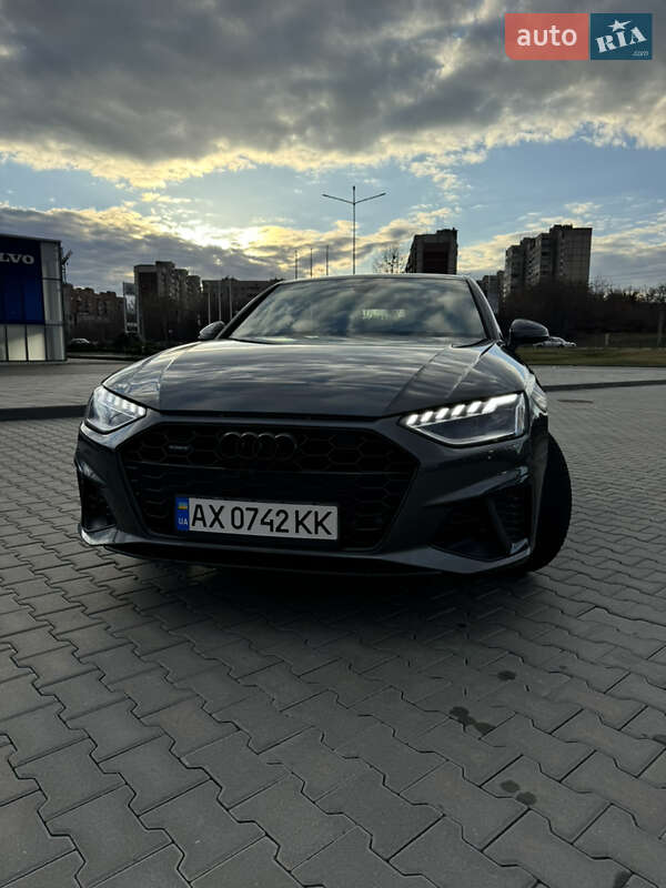 Седан Audi A4 2021 в Харькове