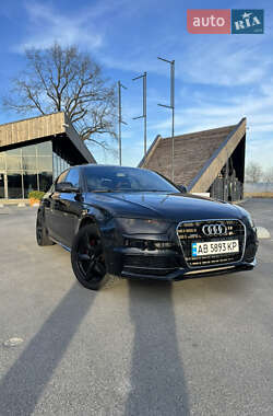 Седан Audi A4 2015 в 