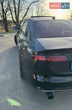 Седан Audi A4 2015 в 