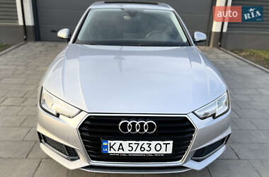 Седан Audi A4 2019 в 