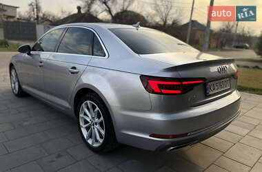 Седан Audi A4 2019 в 