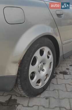 Универсал Audi A4 2002 в Черновцах