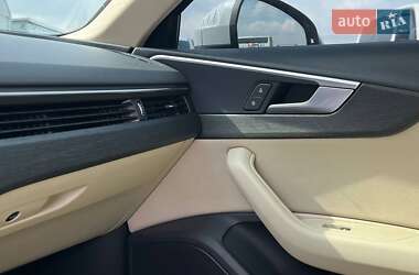 Седан Audi A4 2016 в 