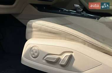Седан Audi A4 2016 в 