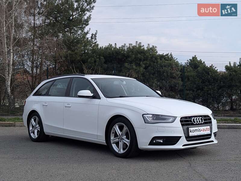 Универсал Audi A4 2013 в Хмельницком