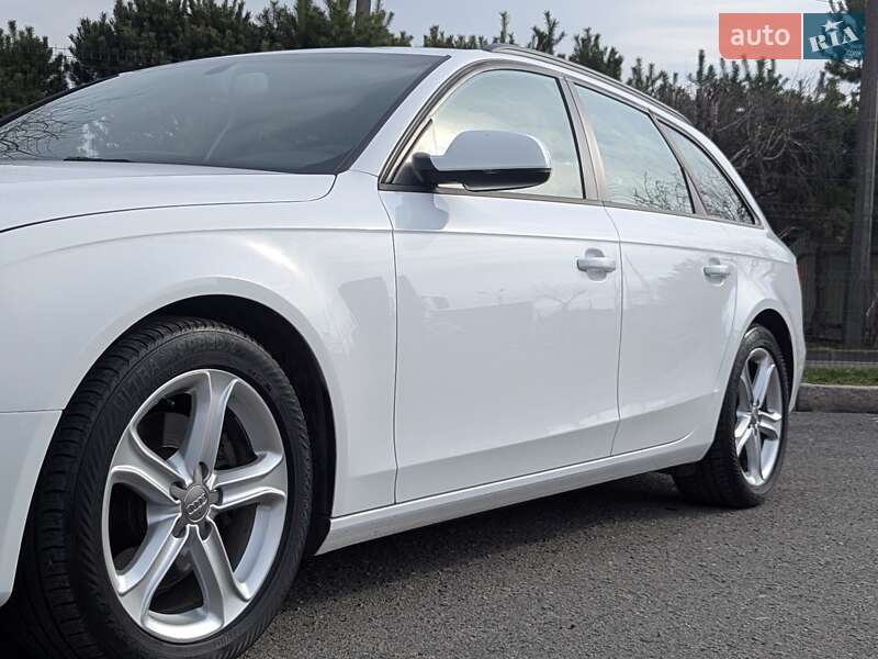 Универсал Audi A4 2013 в Хмельницком