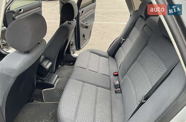 Седан Audi A4 1996 в 
