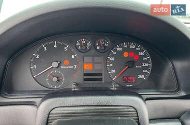 Седан Audi A4 1996 в 