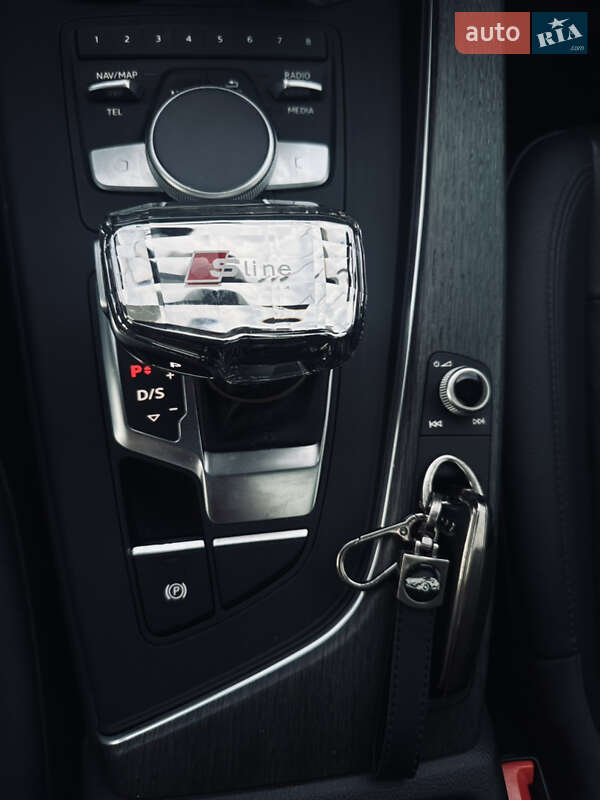 Седан Audi A4 2016 в Житомирі