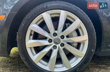 Седан Audi A4 2017 в 