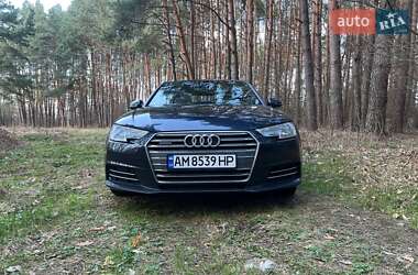 Седан Audi A4 2017 в 