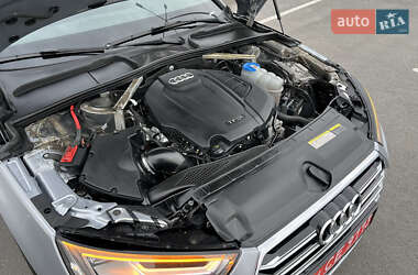 Седан Audi A4 2017 в 