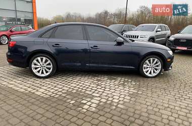 Седан Audi A4 2016 в 