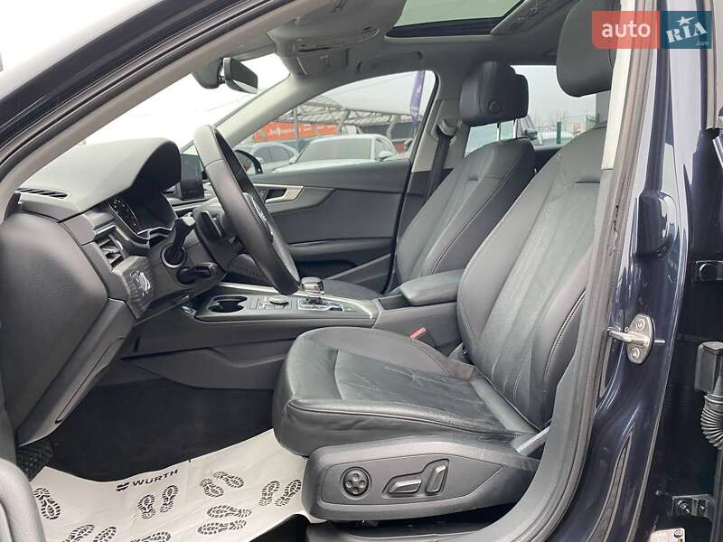 Седан Audi A4 2016 в Львове