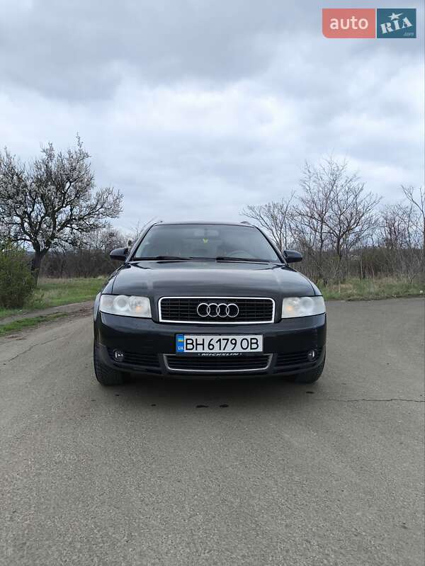Универсал Audi A4 2004 в Великодолинском