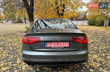 Седан Audi A4 2014 в 