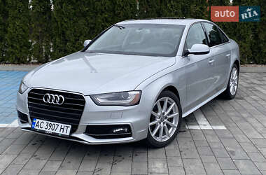 Седан Audi A4 2013 в 