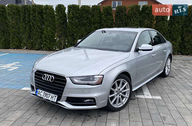 Седан Audi A4 2013 в 