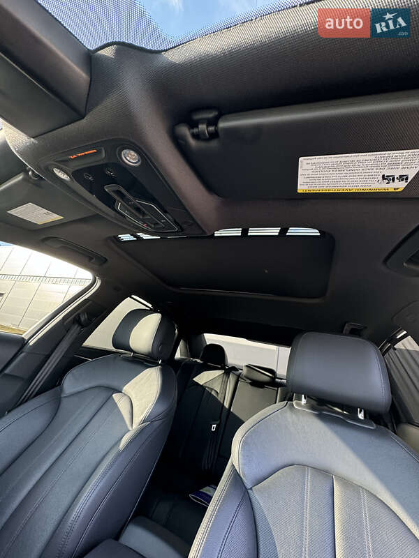 Седан Audi A4 2016 в Івано-Франківську