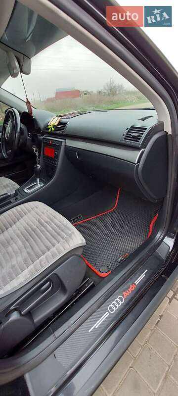 Универсал Audi A4 2006 в Раздельной