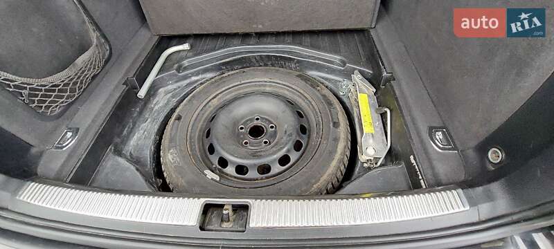 Универсал Audi A4 2006 в Раздельной