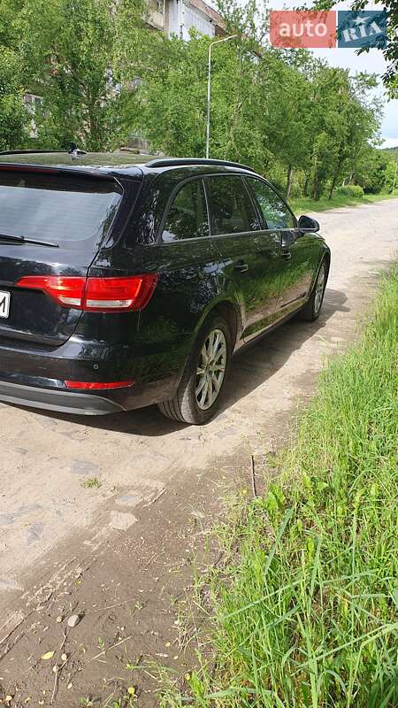 Універсал Audi A4 2016 в Береговому