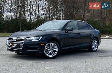 Седан Audi A4 2016 в 