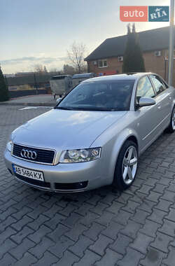 Седан Audi A4 2003 в 