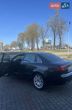 Седан Audi A4 2005 в 