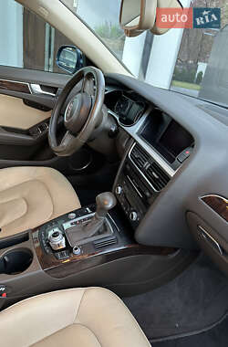 Седан Audi A4 2015 в 