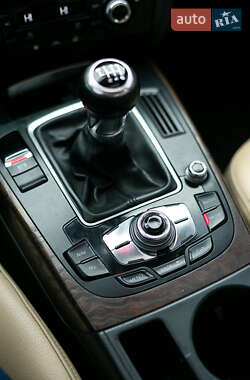 Седан Audi A4 2013 в 