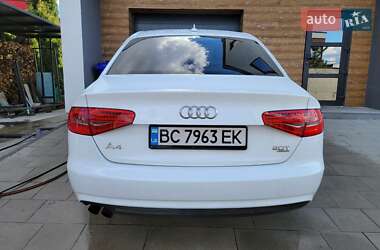 Седан Audi A4 2013 в 