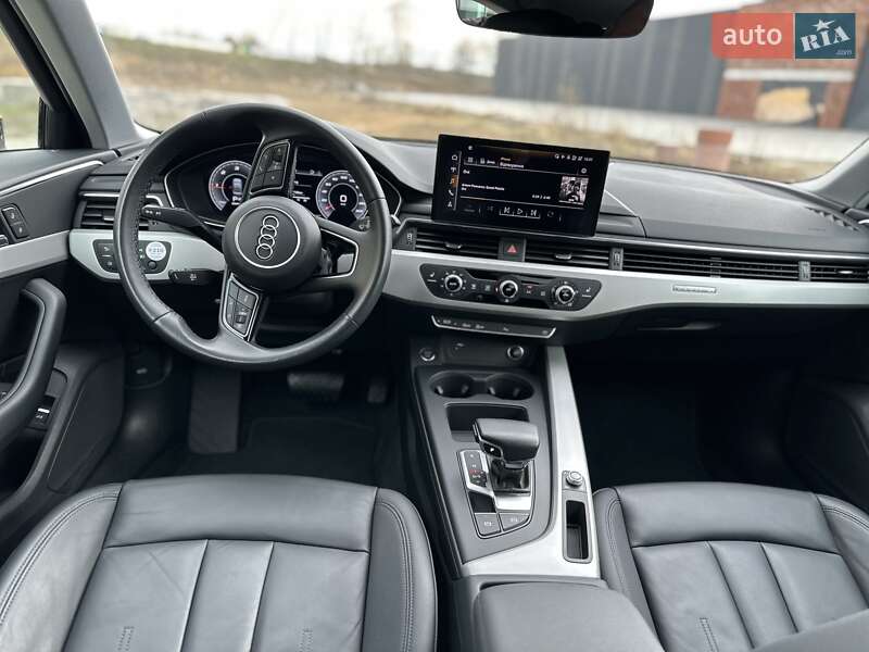 Седан Audi A4 2021 в Хмельницком